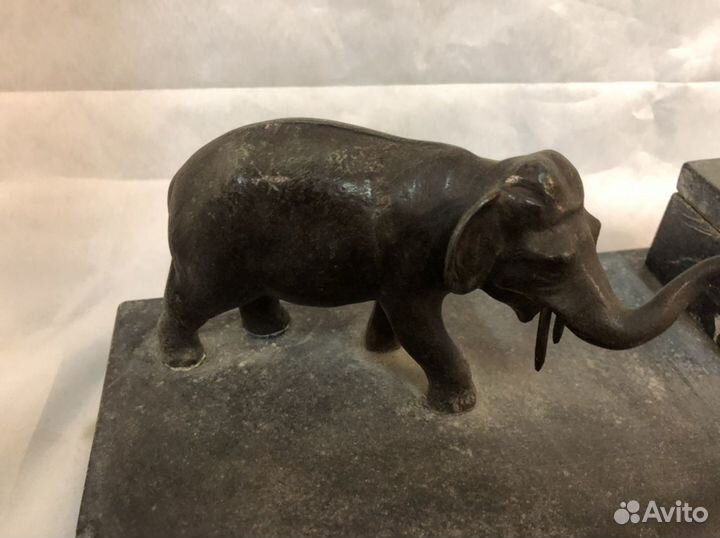 Чернильница Со слонам 1900е