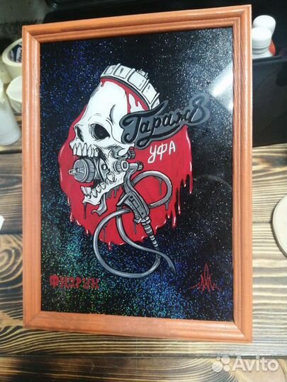 Аэрография на шлем и мотоциклы. Пинстрайпинг