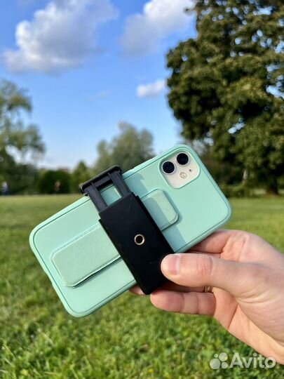 Крепление (держатель, рамка) для смартфона