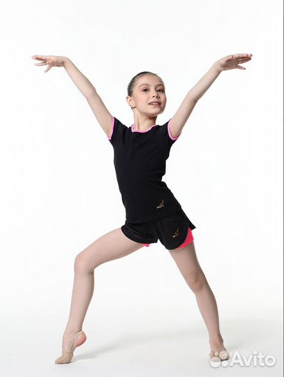 Футболка RG604-11 черный / розовый неон (34)