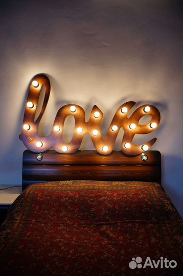 Буквы с подсветкой для свадьбы или лофта