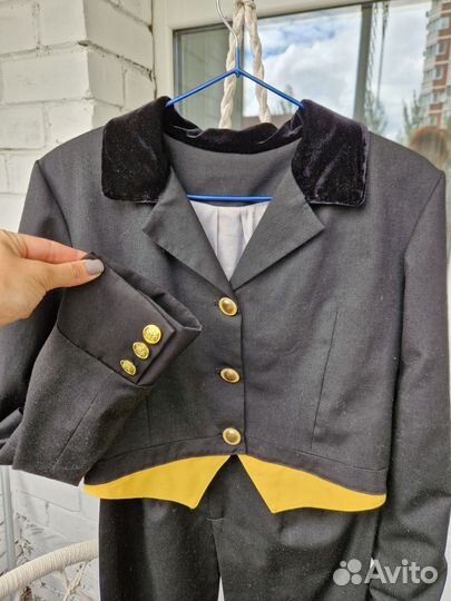 Фрак для верховой езды