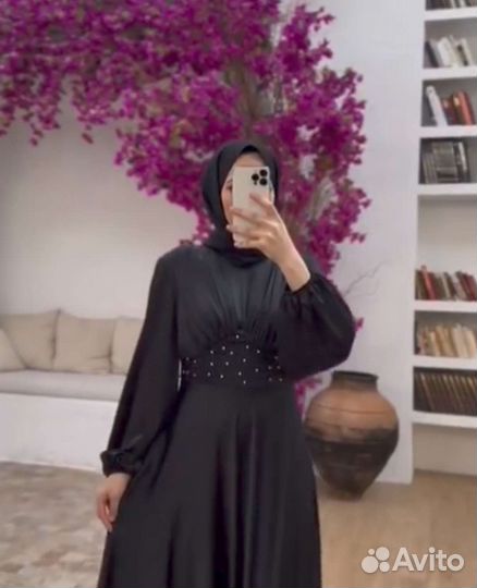 Вечернее платье