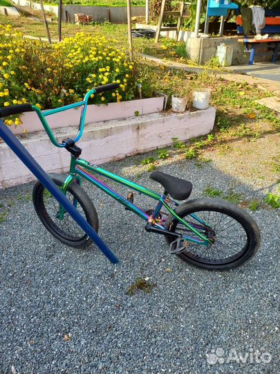 Трюковой велосипед BMX