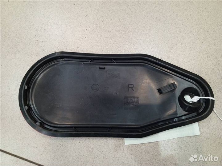 Заглушка Skoda Rapid 2012