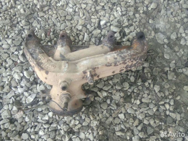 Коллектор выпускной Volkswagen Transporter T4