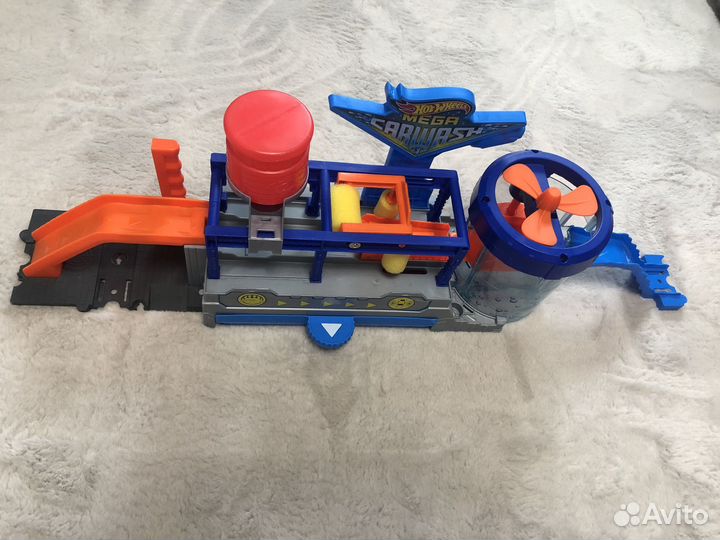 Hot wheels автомойка
