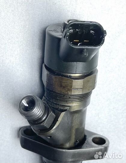 Пежо 607 Форсунка топливная