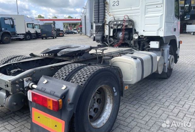 Разбираем европейский грузовик Volvo, FM 2001-2005