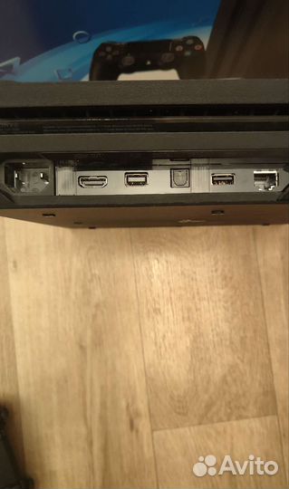 Sony PS4 pro 1tb