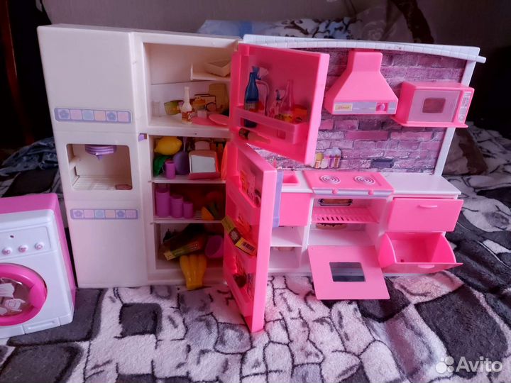 Детская игровая кухня для кукол