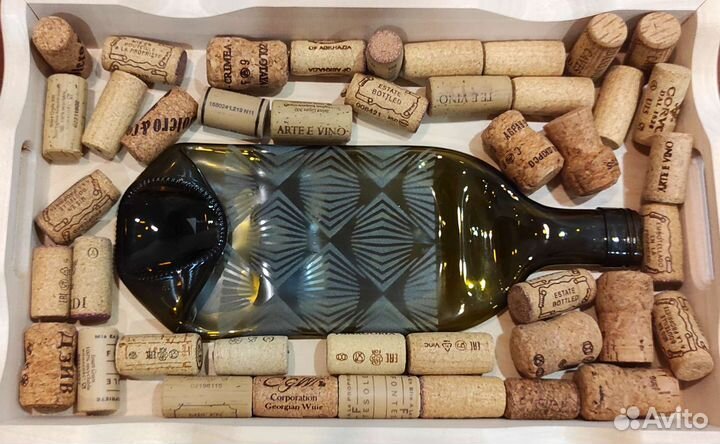 Тарелка бутылка