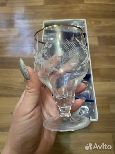 Набор рюмок и фужеров