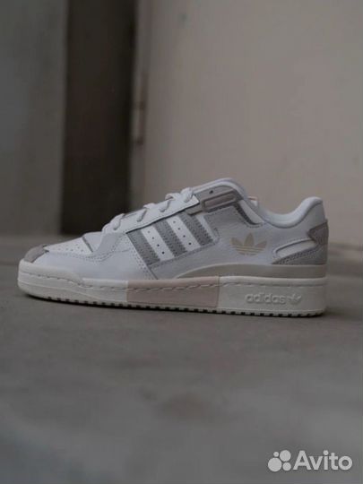 Кроссовки Adidas Forum