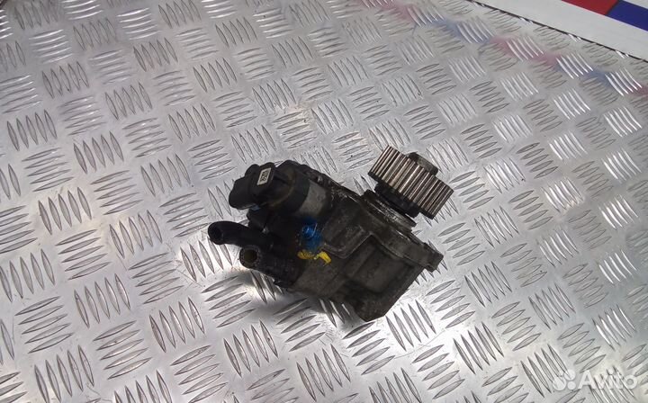 Насос топливный (тнвд) Skoda Octavia