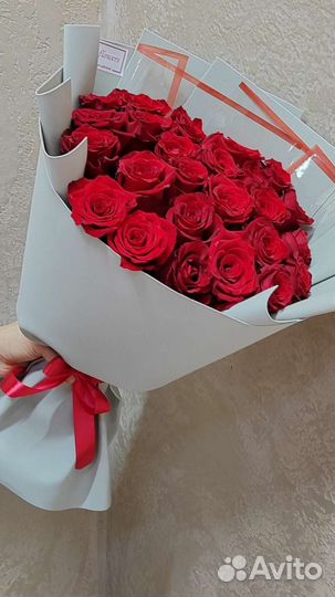 Цветы Розы Букет 25 красных роз Эквадор
