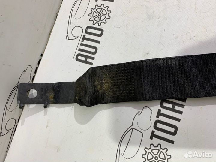 Замок ремня безопасности задний Bmw 745 E65 N62B44