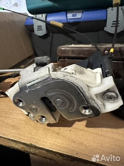 Запчасти на mitsubishi lancer 10