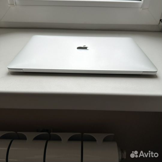 Apple MacBook Pro 13 2017 256 гб SSD