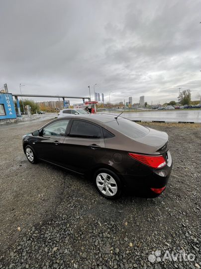 Hyundai Solaris 1.4 AT, 2015, 117 000 км