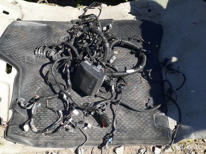 Проводка, коса, подкапотная Mitsubishi Lancer X