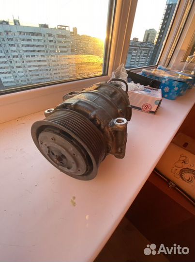 Компрессор кондиционера Land rover discovery 4