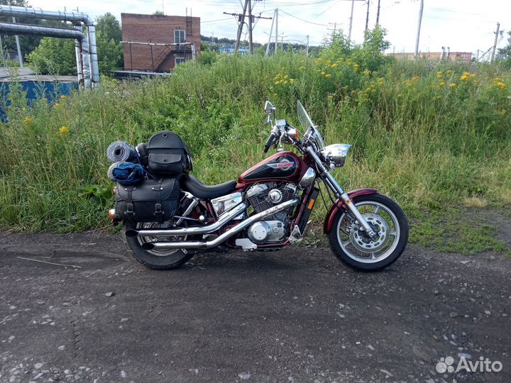 Honda VT1100C Shadow