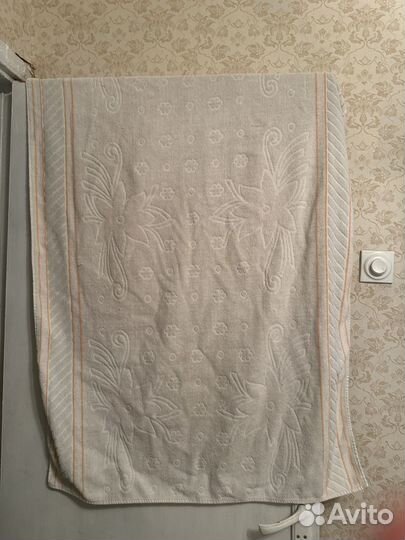 Полотенце большое махровое б/у