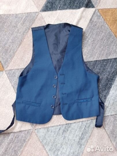Жилетка для мальчика школьная 134