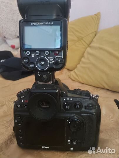 Зеркальный фотоаппарат nikon D800