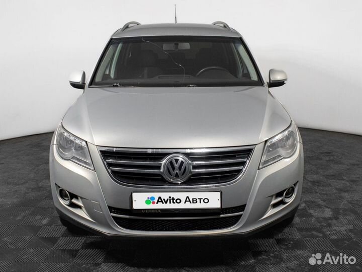 Volkswagen Tiguan 2.0 AT, 2010, 212 045 км