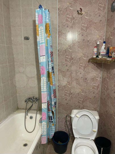 Комната 14 м² в 2-к., 1/1 эт.