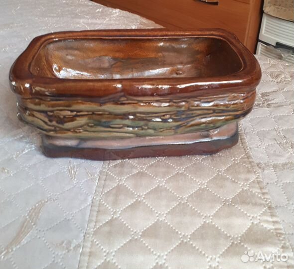 2 горшка керамических + 1 горш. пластиковый