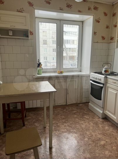 2-к. квартира, 43 м², 2/5 эт.