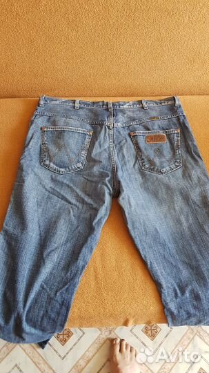 Джинсы мужские