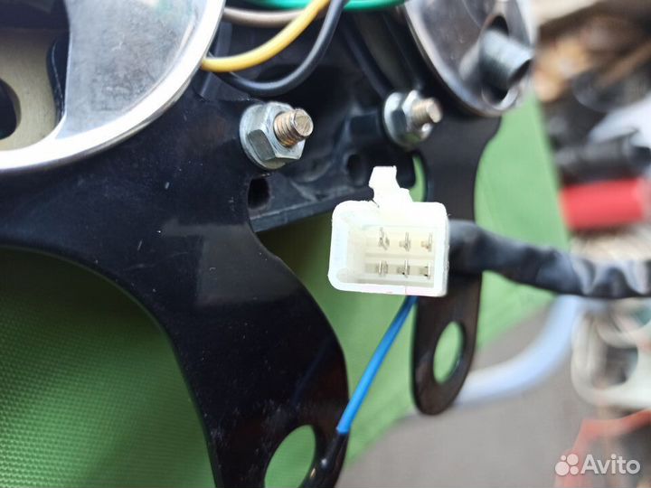 Приборная панель на мотоцикл