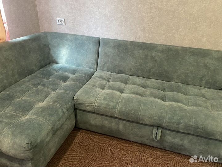 Угловой диван