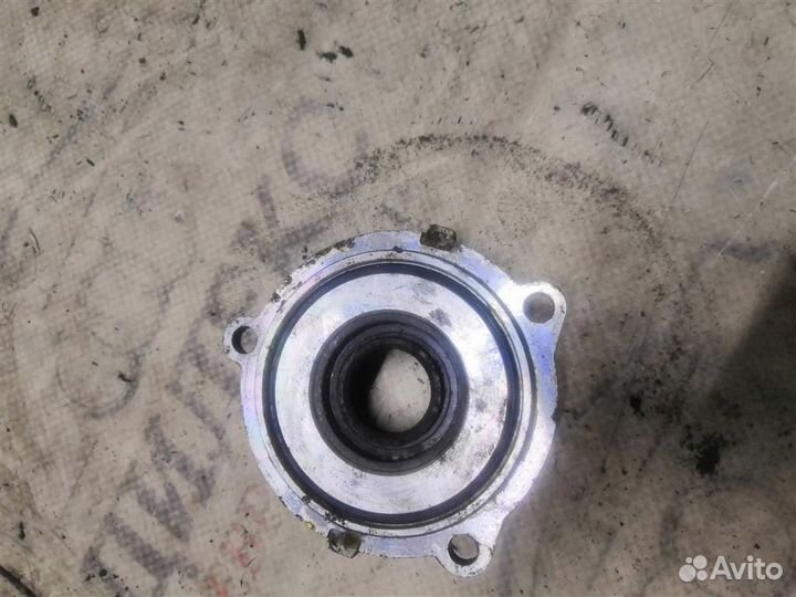 Корпус верхнего сальника коленвала Водная техника