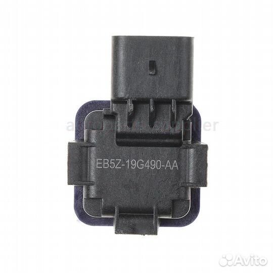 Камера заднего вида Ford Explorer 2011-2019