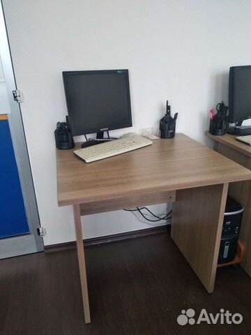 Компьютерный стол