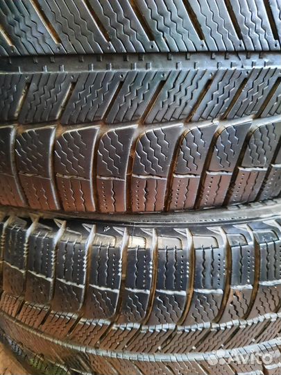 Michelin X-Ice 245/45 R18