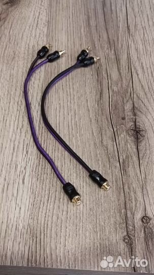 Y образный переходник 1 RCA мама/ 2 RCA папа