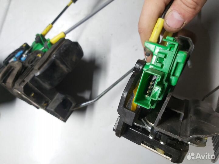 Замок дверной Kia Rio 3 2016