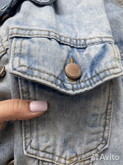 Джинсовая куртка