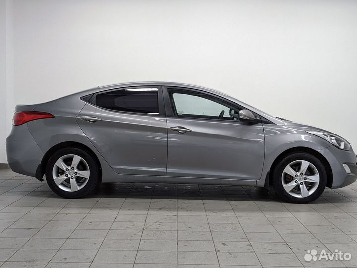 Hyundai Elantra 1.6 AT, 2012, 48 953 км