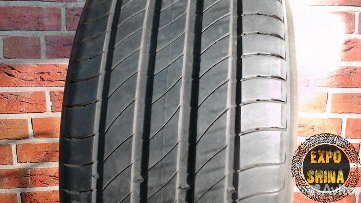 Michelin Primacy 4 215/65 R17