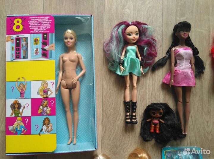 Много разных кукол