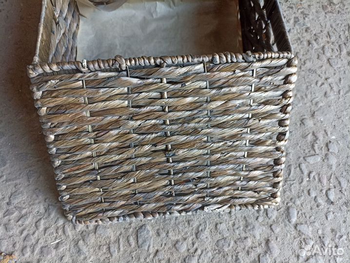 Корзина плетеная