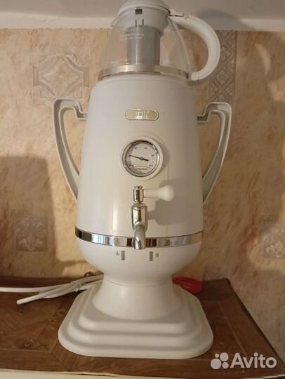 Чайник электрический, с заварником