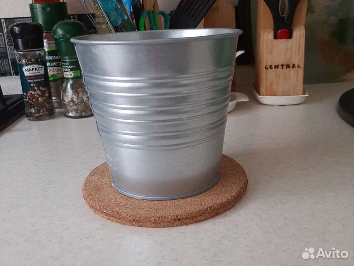 Кашпо для цветов